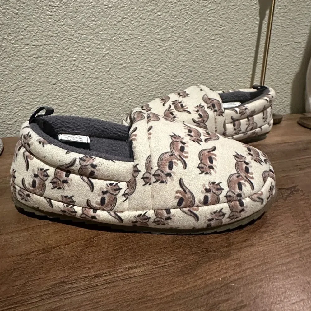Carter's Boys Dinosaur Theme Slippers Size 9/10